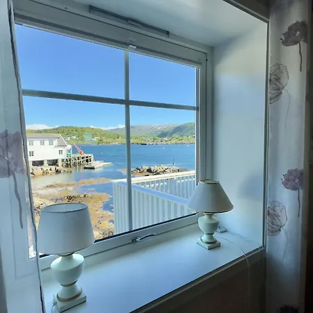 Orcas View Vestresand Lofoten Apartment Bostad